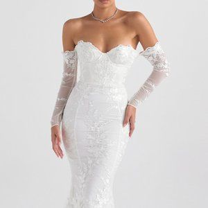 House of CB - Isabelle White Lace Long Sleeve Bridal Gown, size S (A-C cup)